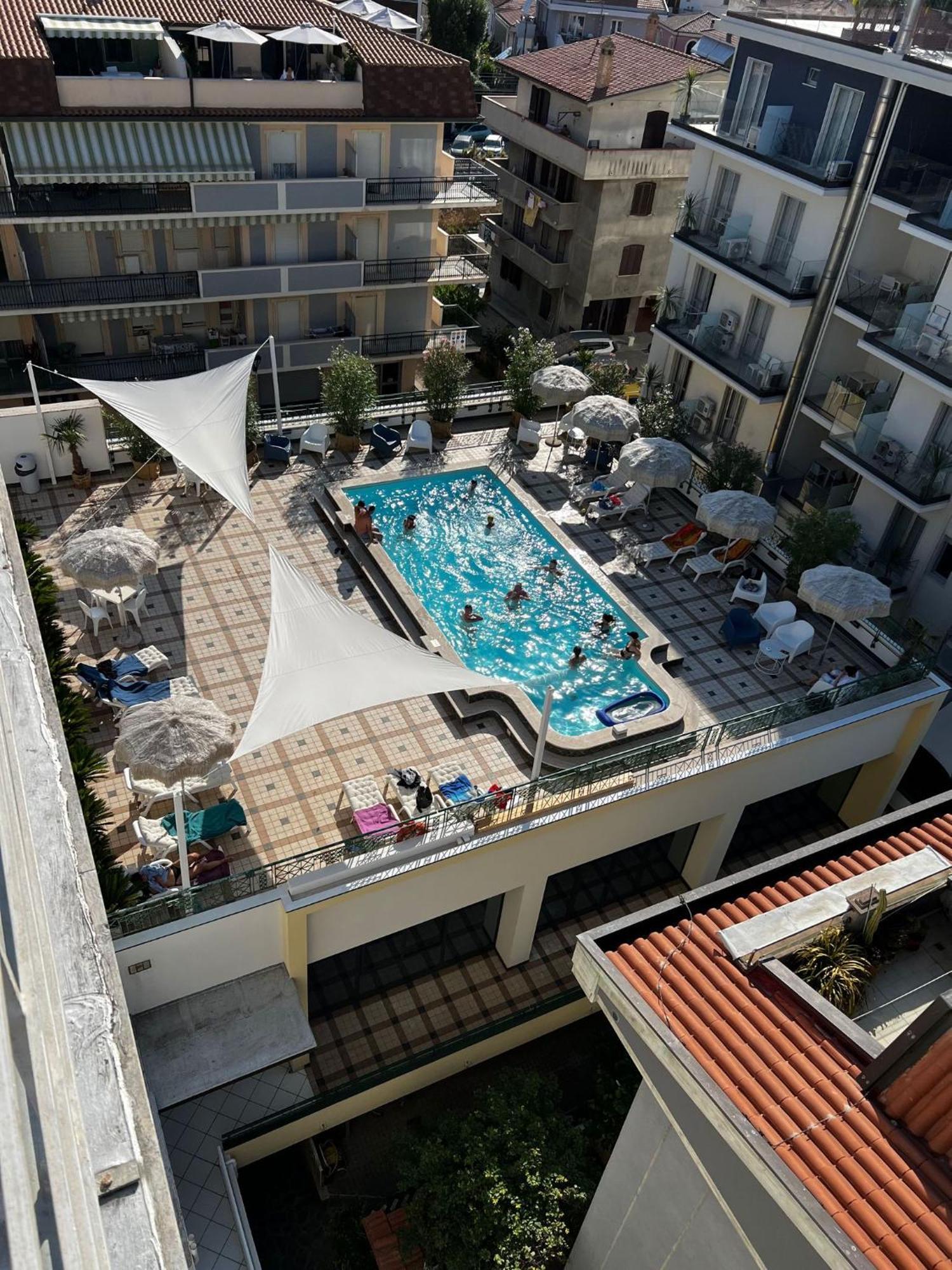 Hotel Costa Verde Pineto Exterior foto